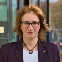 Dr. Tura Szvetlána