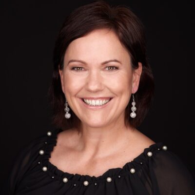 Ferenczi-Dintsér Andrea